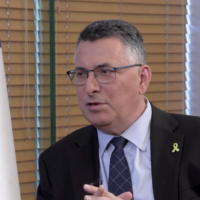 Foreign Minister Gideon Sa'ar speaks to Germany's Bild newspaper in Jerusalem, in an interview published June 20, 2025. (Screen capture: Bild)